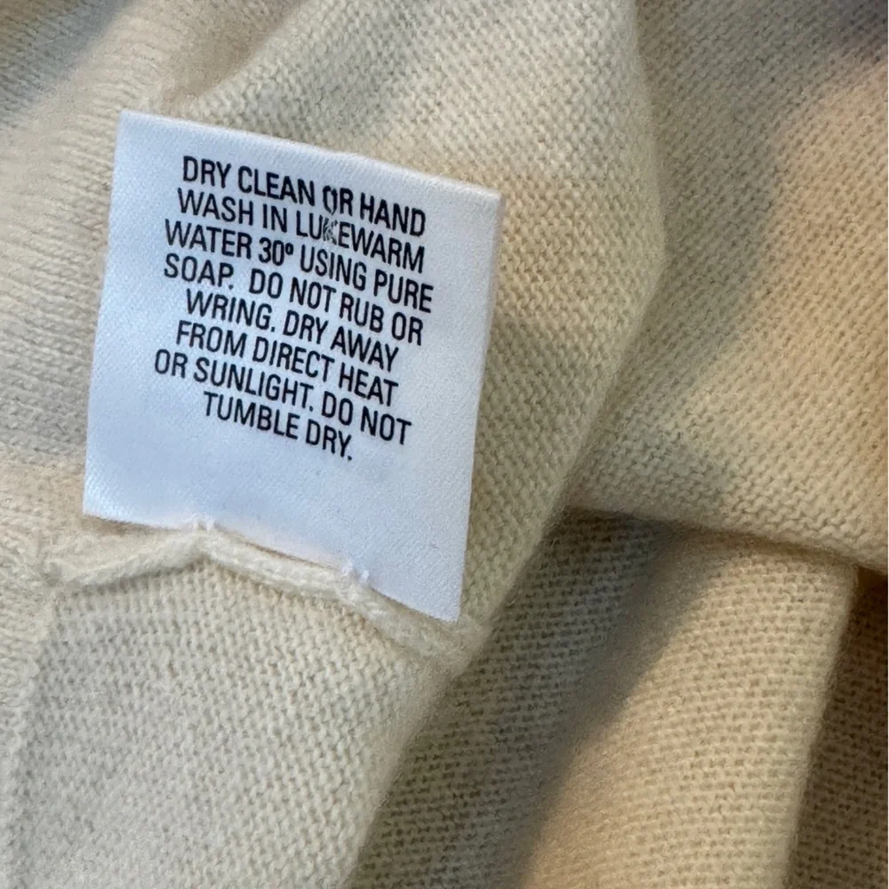 Vintage Hermes Cashmere Cream Cardigan - Picture 7 of 7